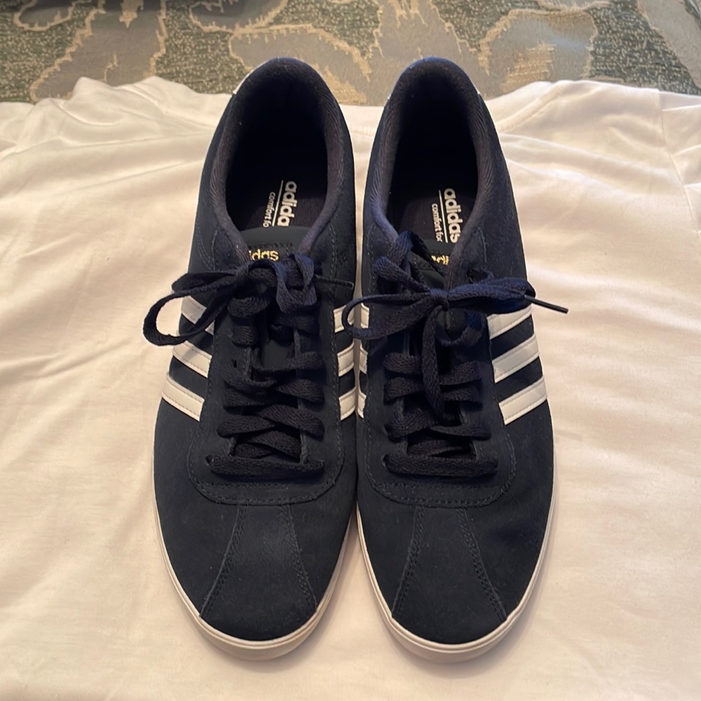 Adidas Tennis Shoes